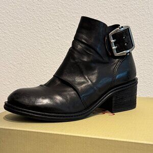 A.S.98 Wallis Genuine Italian Leather Black Ankle Boot.  Handmade-size 37EU/7US